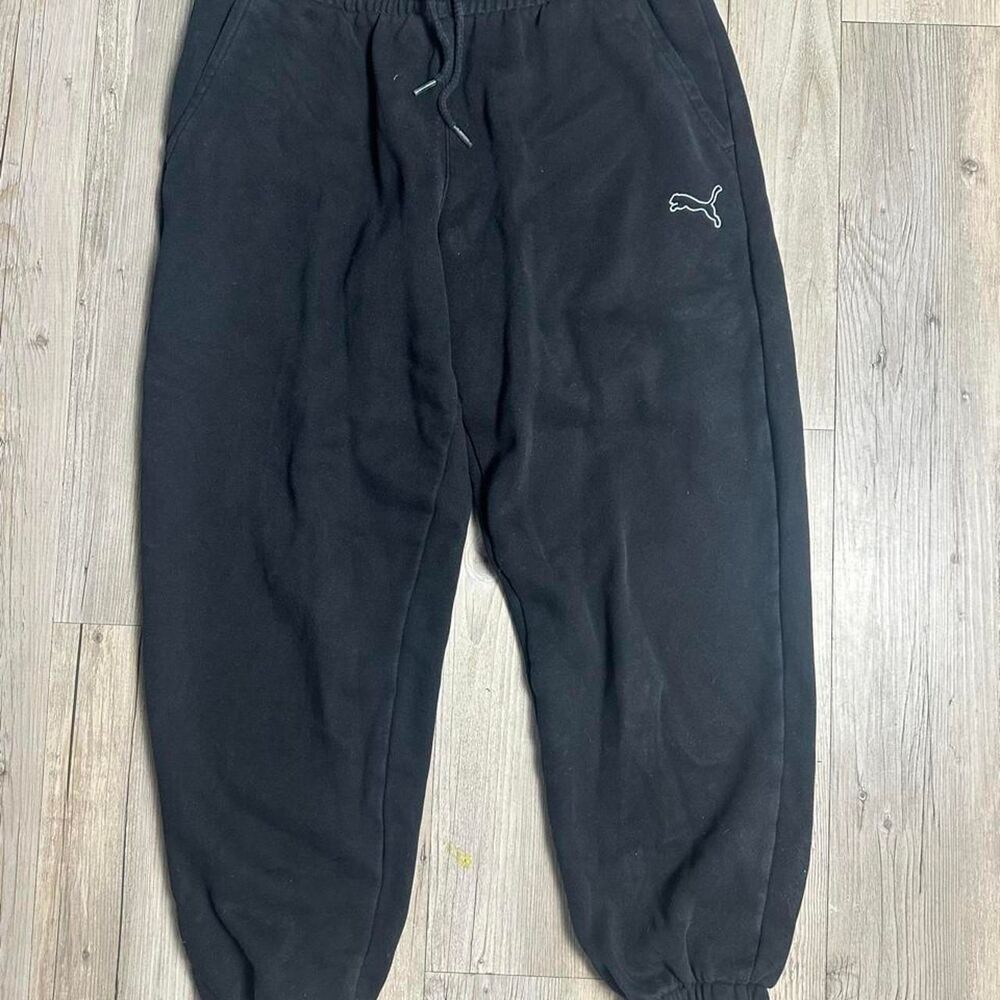 Puma Women's Black and Grey Joggers-tracksuits
